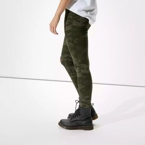American Eagle Super High-Waisted Camo Jegging